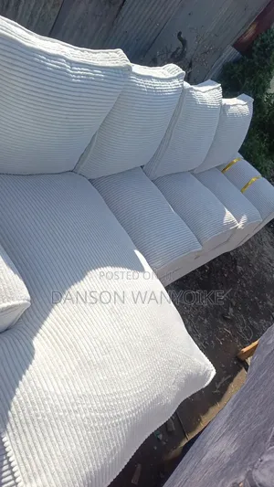 5 Cudlines El Sofa on Sale