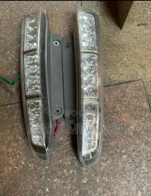 Ex Japan Isis 2013 Taillights/ Backlights/Rear Lights