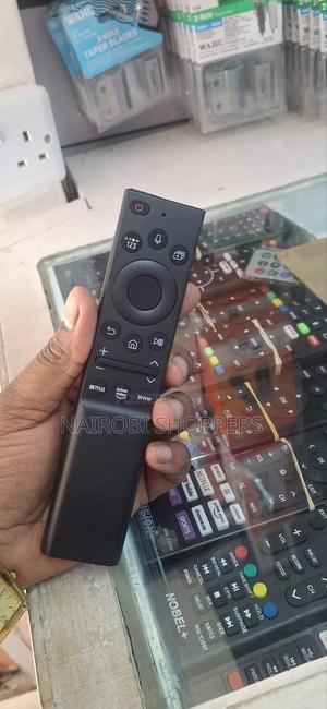 Samsung Curved Remote - main view