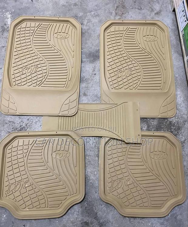 5pc Baije Rubber Carpets - main view