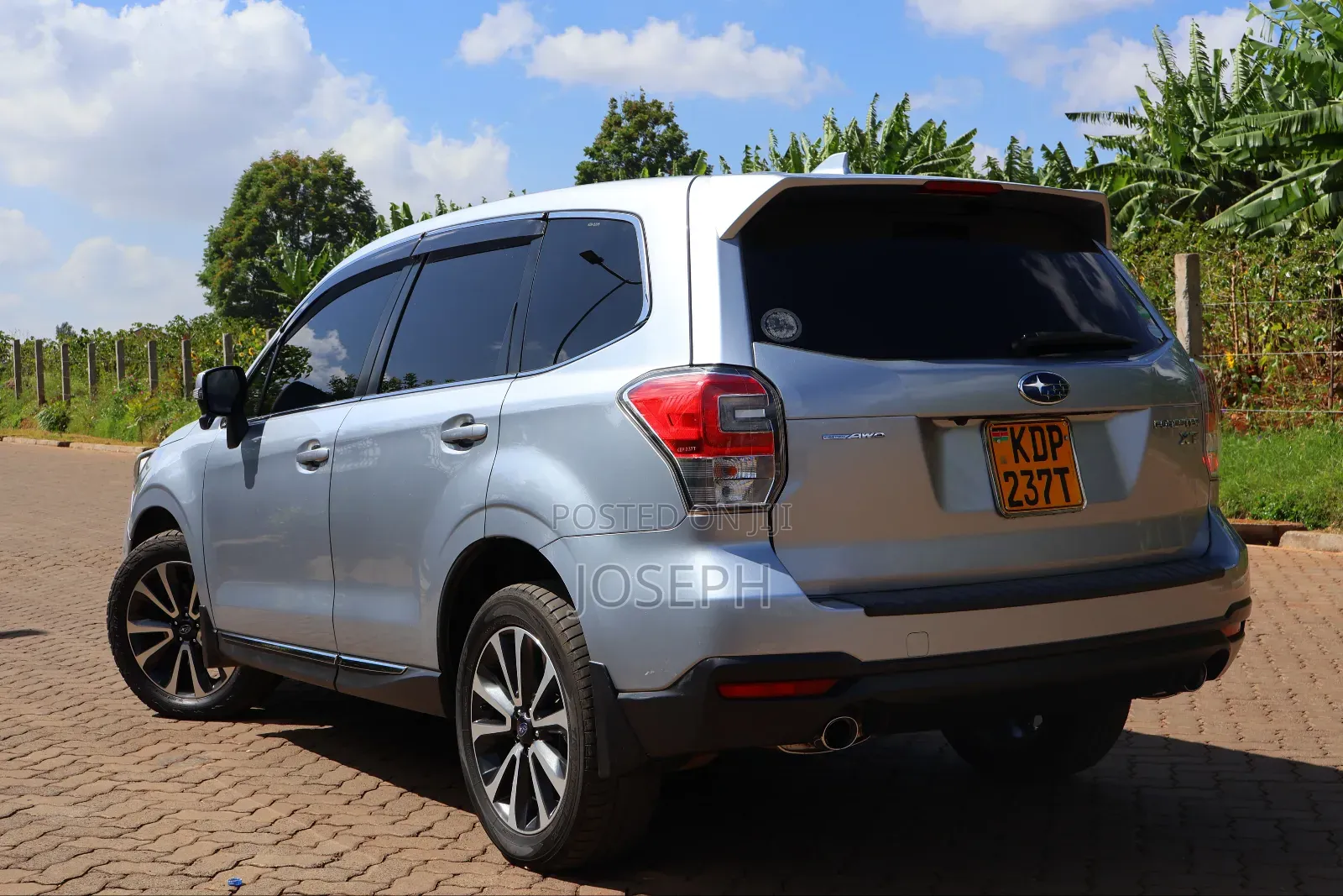 Subaru Forester 2.0XT Premium AWD 2017 Silver