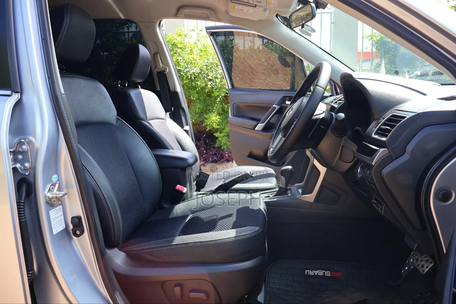 Subaru Forester 2.0XT Premium AWD 2017 Silver