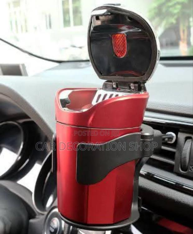 Vent Clip on Universal Cup Holder