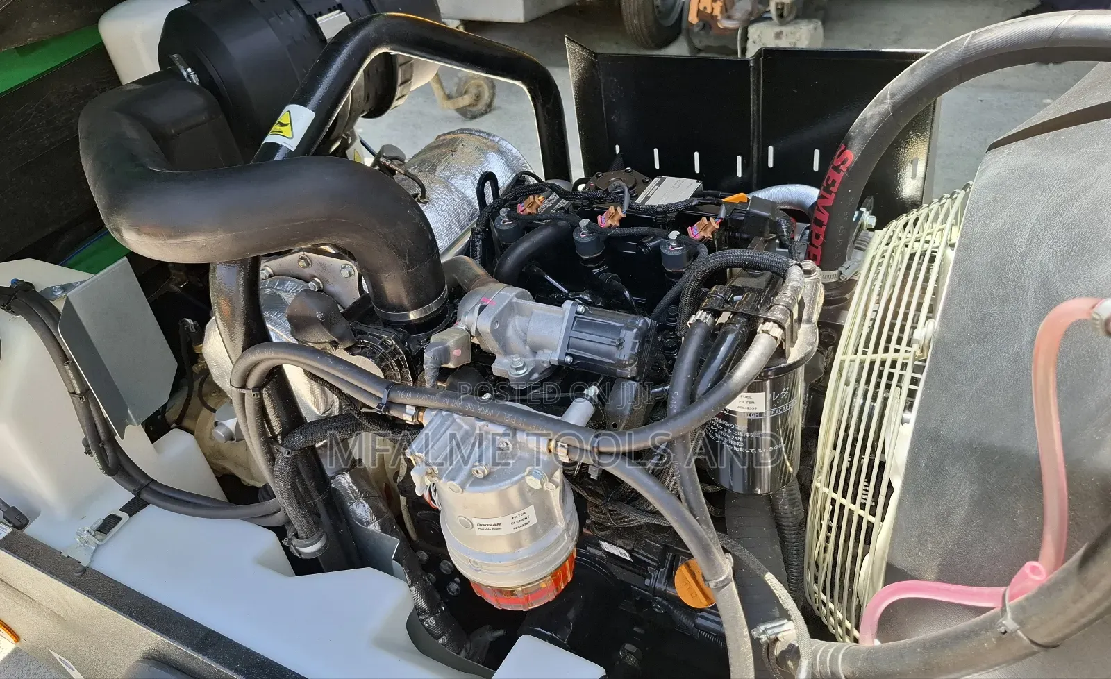 Compressor New 2023 Doosan 4-Cyl Diesel 15bars 140 CFM Ex-Uk