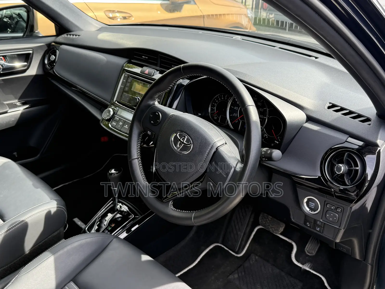 Toyota Corolla Fielder 1.5 Petrol FWD 2018 Black