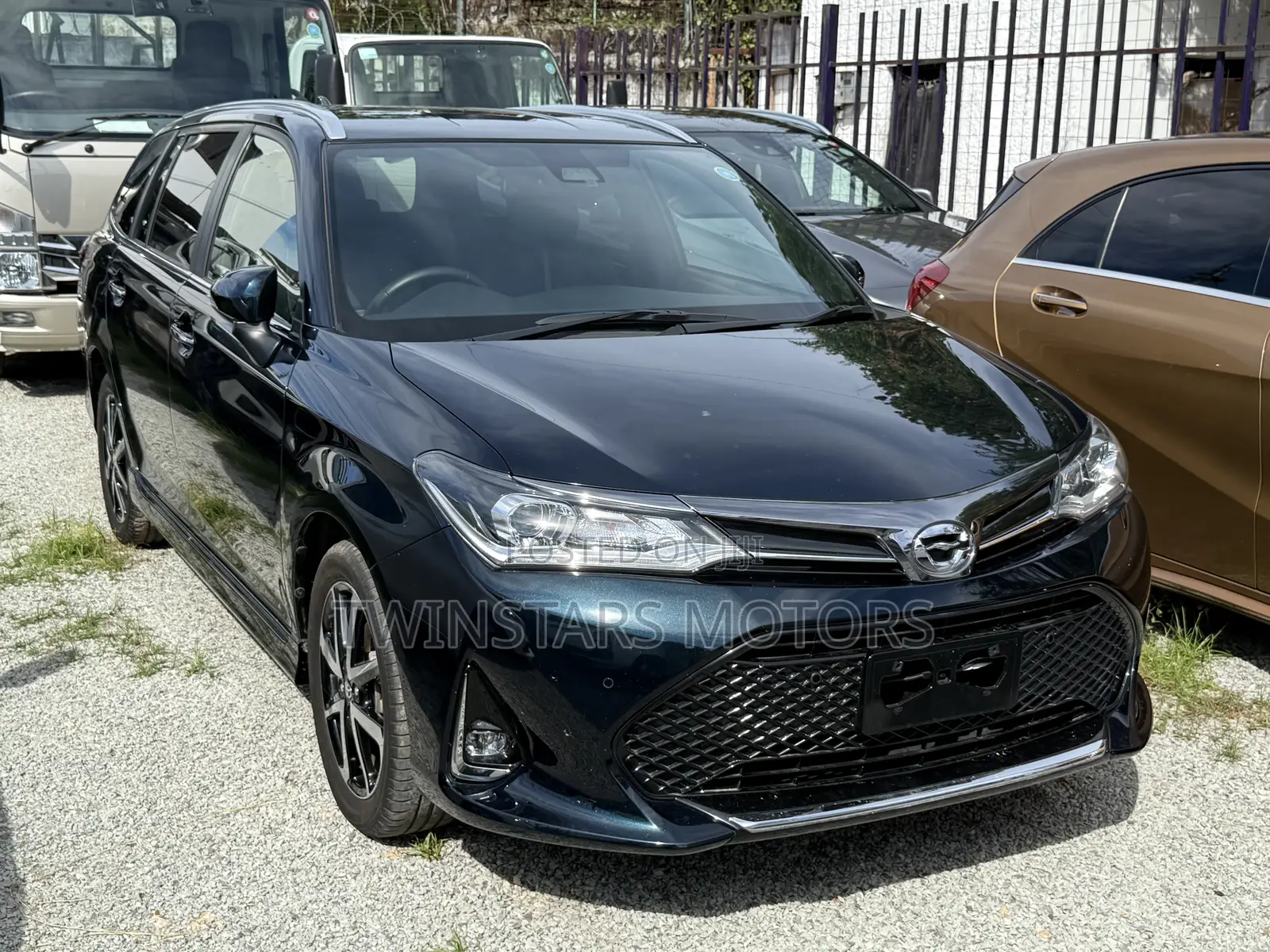 Toyota Corolla Fielder 1.5 Petrol FWD 2018 Black