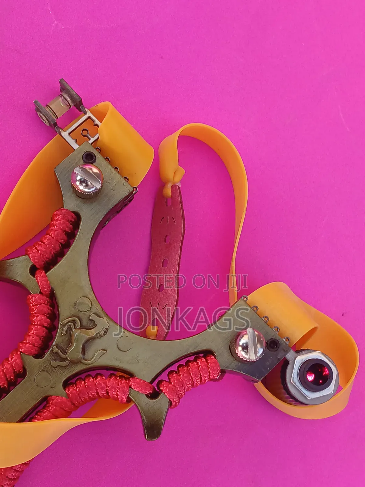 Metallic U-Shaped Slingshot