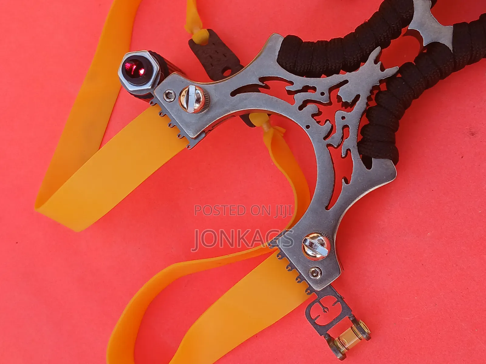 Professional U-Shaped Slingshot Fitted With Laser Aimer
