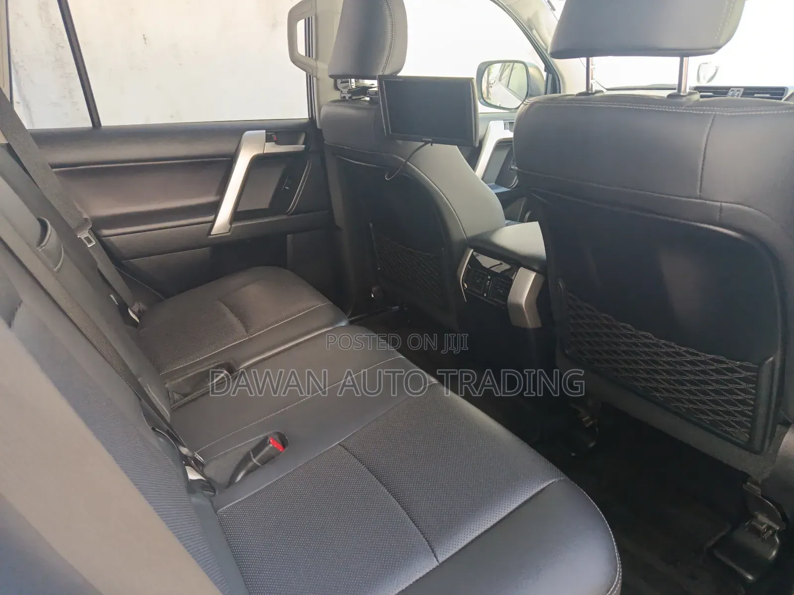 Toyota Land Cruiser Prado 2018 White