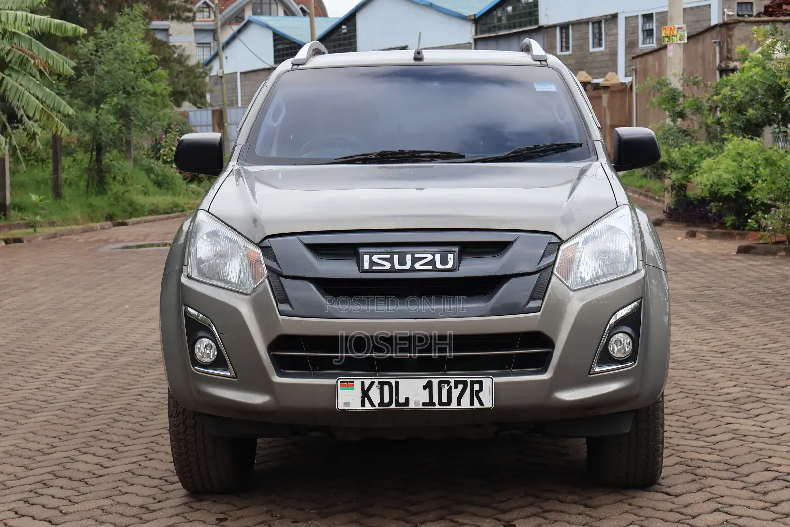 Isuzu D-MAX 2022 Silver