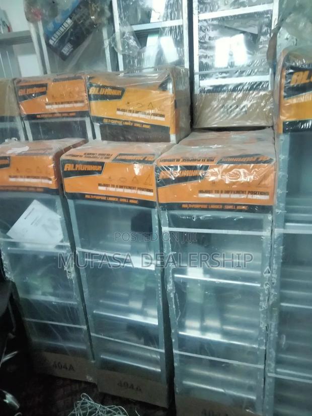 8ft Strong Alluminium Foldable Ladder - thumbnail 2