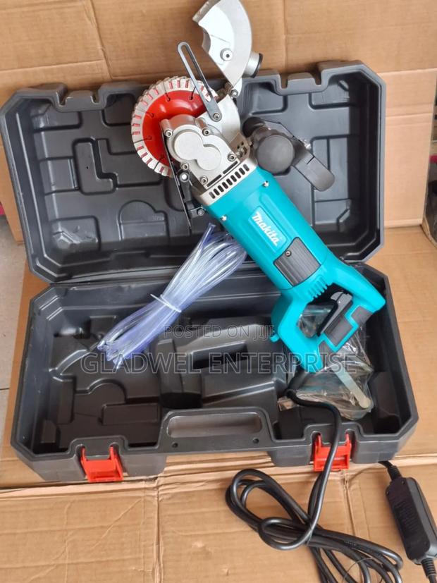 Best Quality Corded Makita Wall Chaser - main view