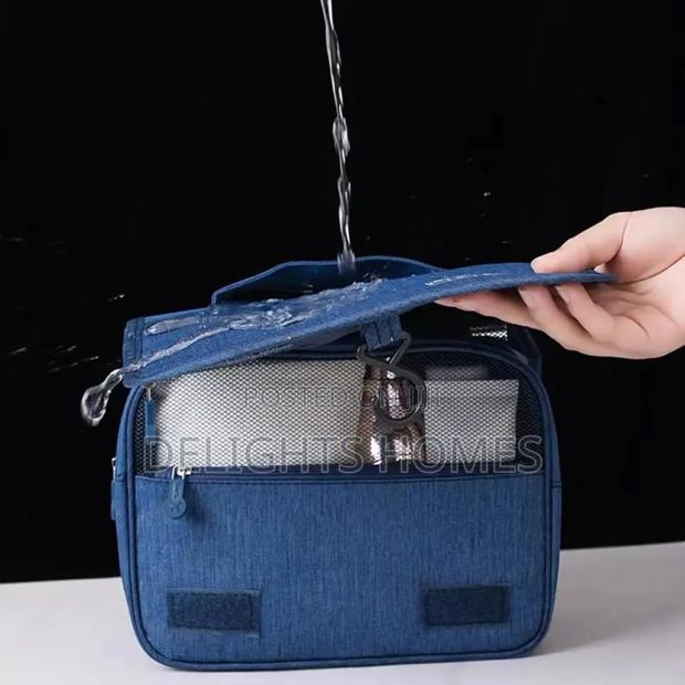 Portable Cosmetic Makeup Bags_car - thumbnail 2