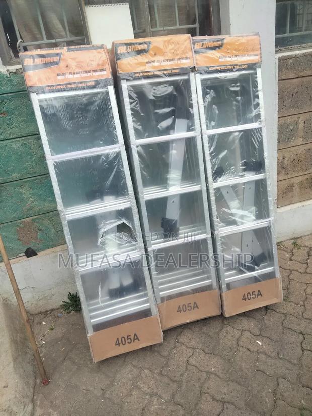 Flexible Foldable Multi-Purpose Ladder - thumbnail 2