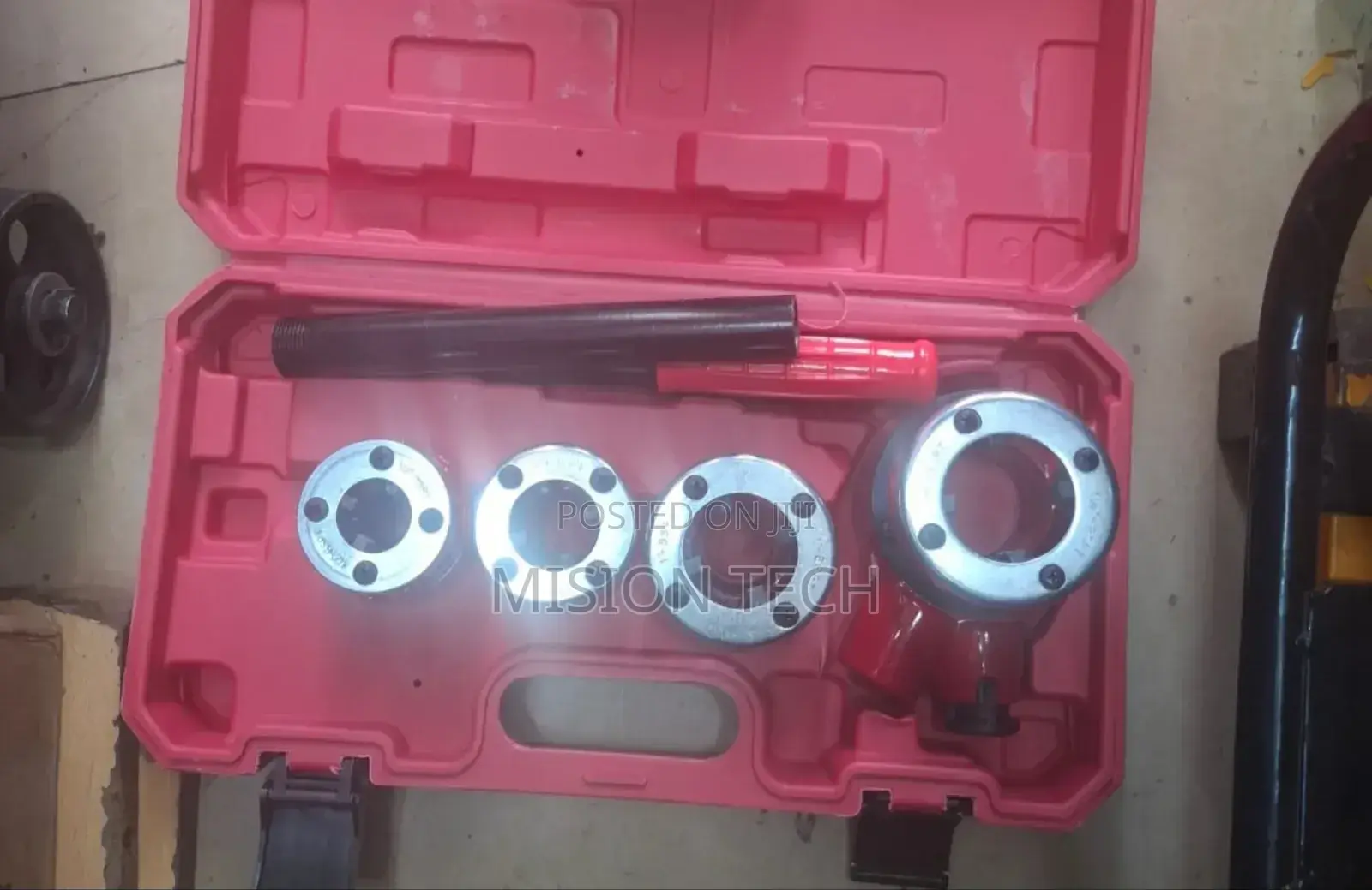 Ratchet Die Stock 