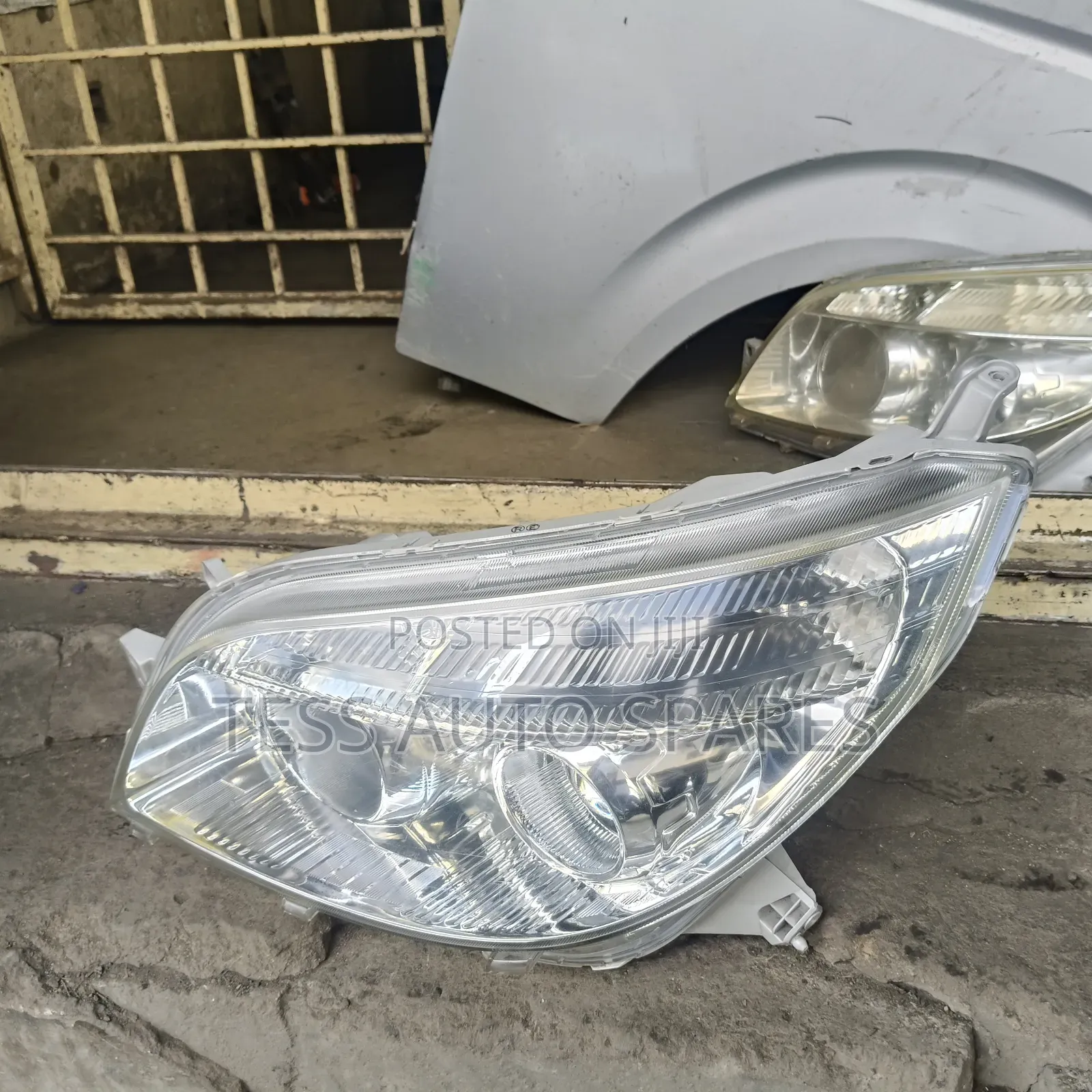 Toyota Rush 2008 Non Xenon Headlight