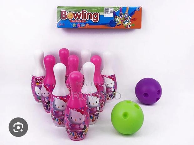 Bowling Set Designed for Kids - thumbnail 5