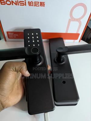 Intelligent Smart Door Lock Fingerprint And Password Lock