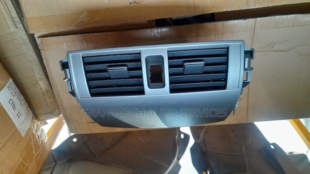 Toyota Fielder/Axio 2007-2010 Dashboard Vent (Grey - main view