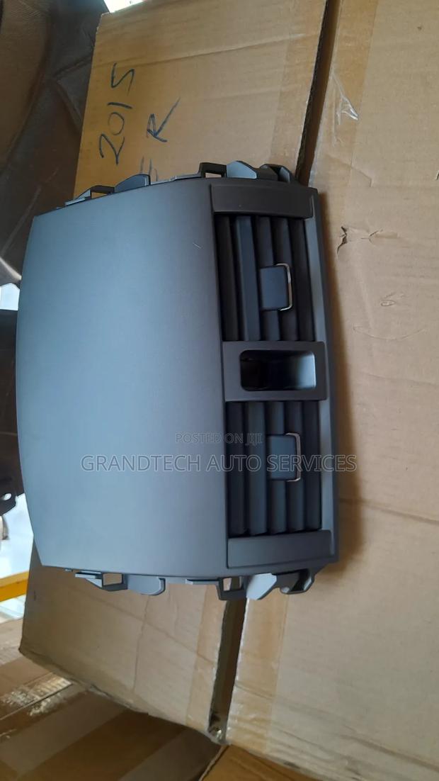 Black Toyota Fielder/Axio 2007-2010 Dashboard Vent (Grey