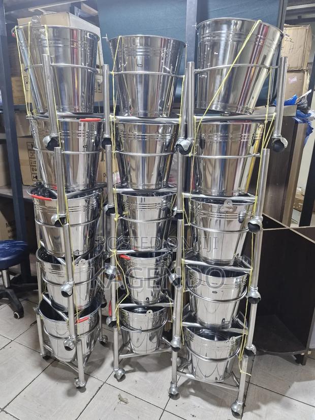 Kick Bucket - main view