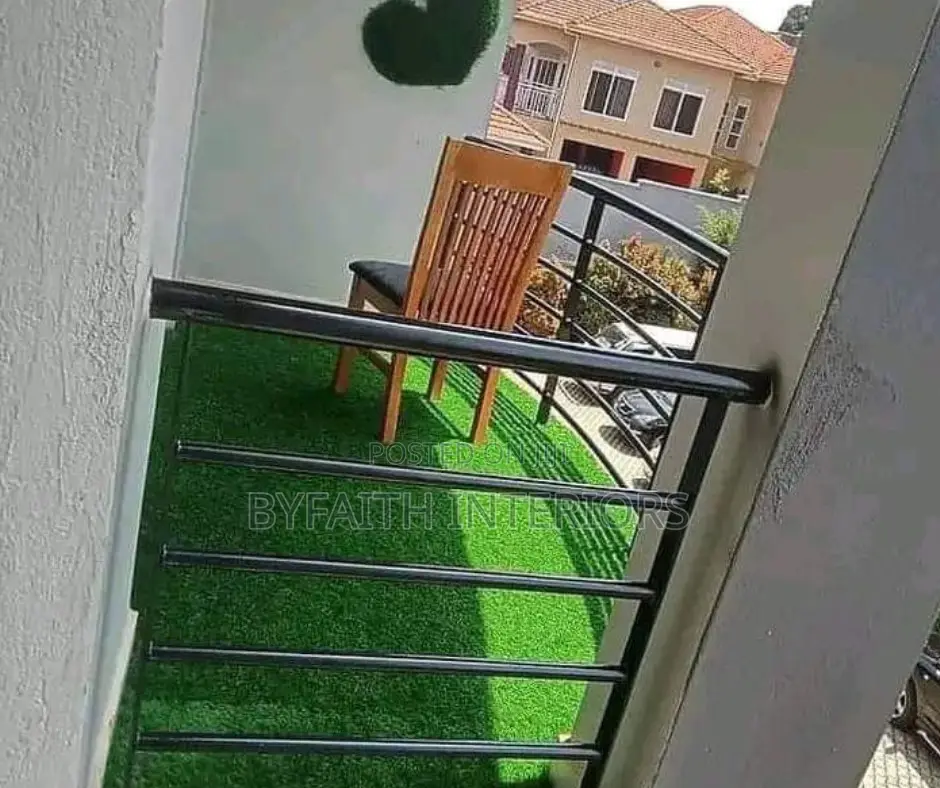 Green Artificial Grass Carpet