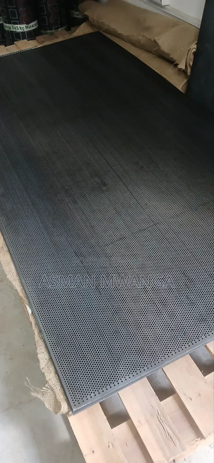 Perforated Metal Panels (1×2)M
