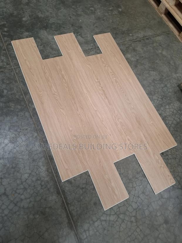 5mm Luxury SPC Flooring Solution. - thumbnail 3
