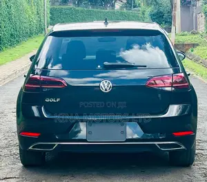 Volkswagen Golf 2018 Matt Black
