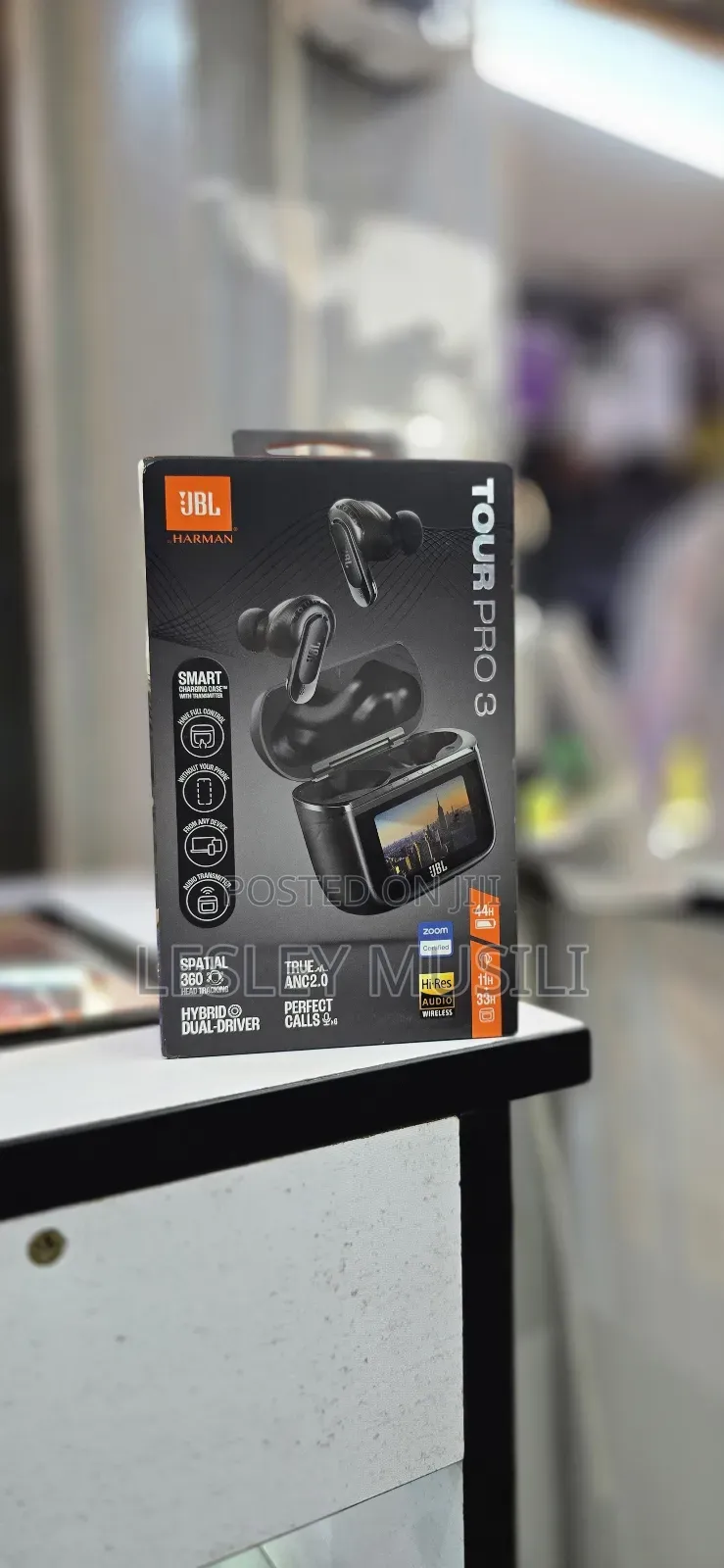 JBL Tour Pro 3 - True Wireless Noise Cancelling Earbuds