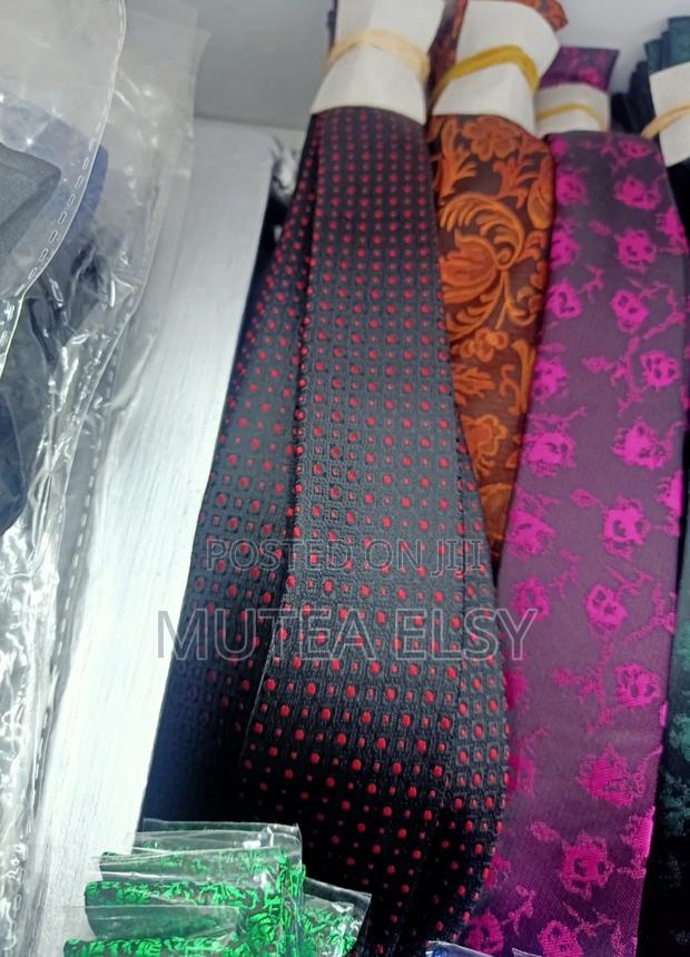 Black Polycadot Red Single Ties - main view
