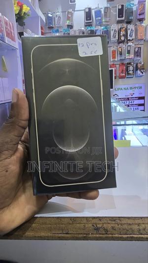 New Apple iPhone 12 Pro 256 GB Black - thumbnail 2