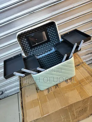 2 Tier Make Up Box/Organizer