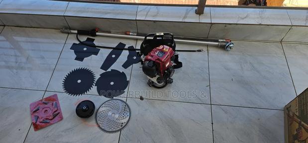 Windsor Back Pack Brushcutter 8 in 1with Gx35 Engine - thumbnail 3
