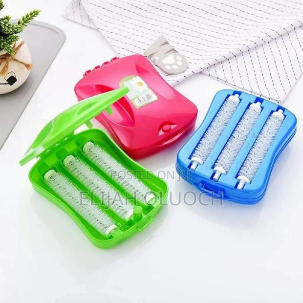 3 Rollers Carpet Cleaning Brush