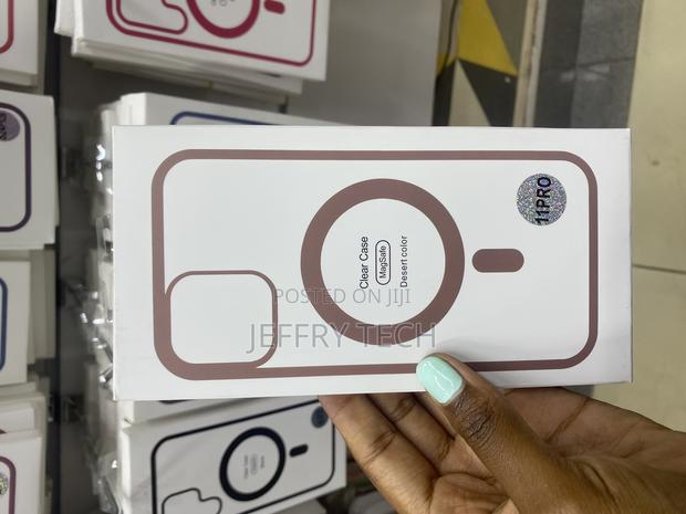 Jetech Magnetic Case for iPhone 11 Pro Transparent-Desert - main view