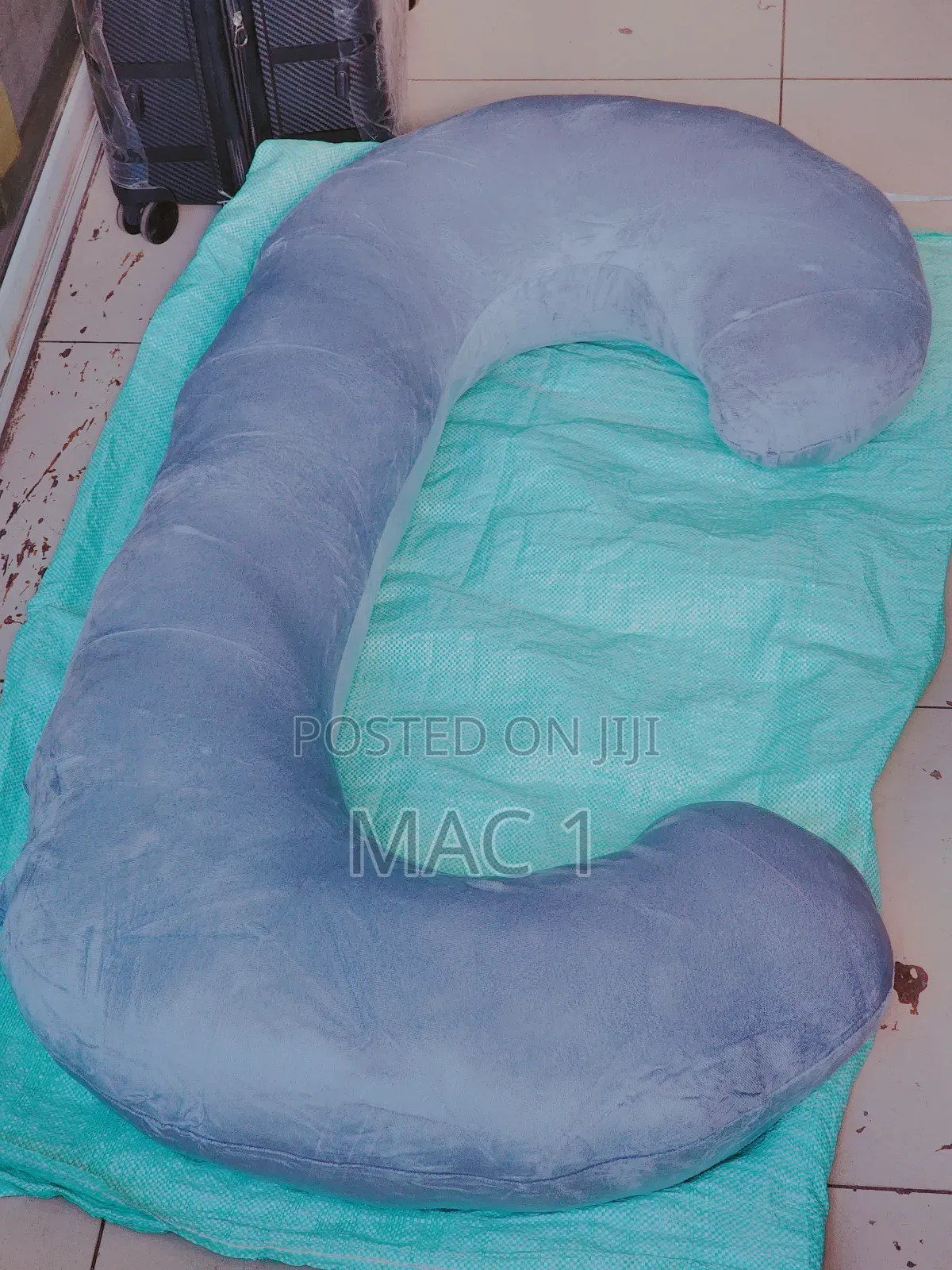 Velvet C Shape Pregnancy Pillow Soft Bouncy and Comfortable