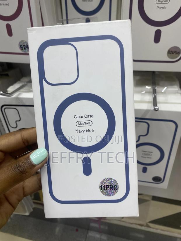 Inktree iPhone 11 Pro Magsafe Transparent Case -Navy Blue - main view