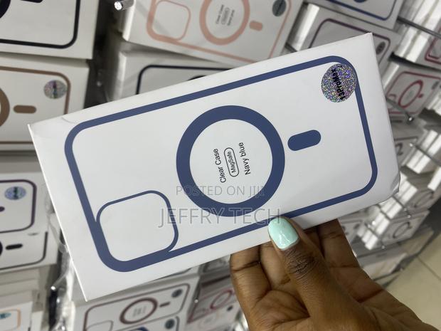 Sucgles iPhone 13 Pro Max Magsafe Transparent Case-Blue - thumbnail 2