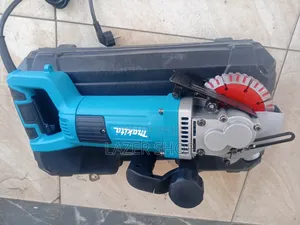 Makita Wall Chaser