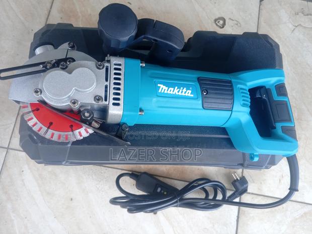 Makita Wall Chaser - thumbnail 5
