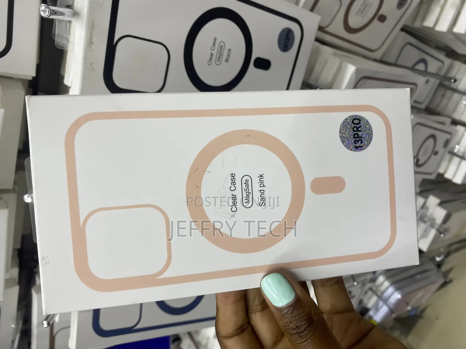 Oakxco iPhone 13 Pro Transparent Magsafe Case -Sandy Pink