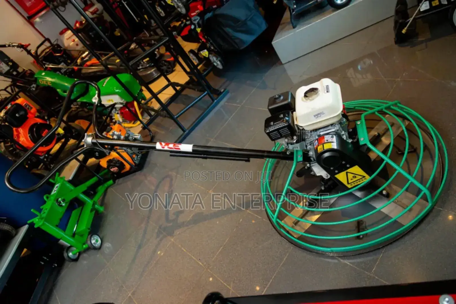 Power Trowel With Honda Engine