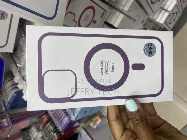 Hython iPhone 13 Pro Magsafe Transparent Case Slim-Purple - main view