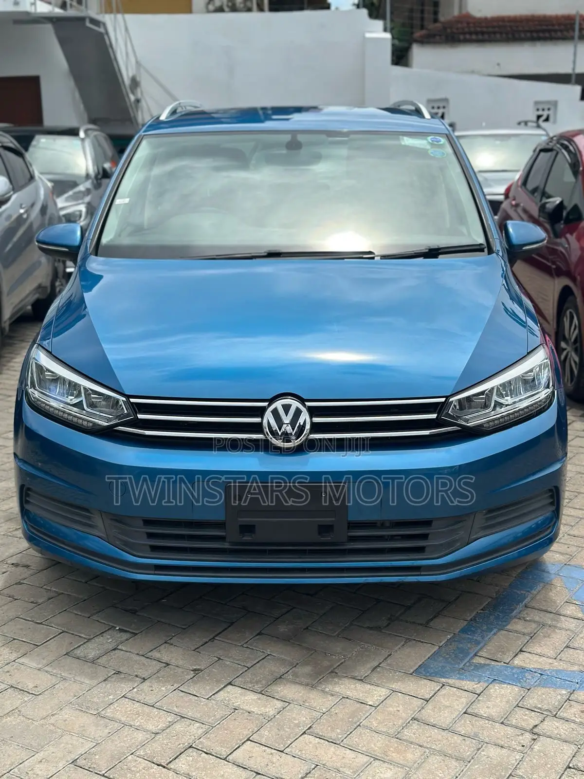 Volkswagen Touran 2018 Blue