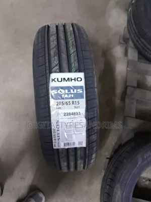 205/65r15 Kumho Tyres Brand New Made in Korea