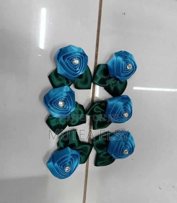 Emelard Green Ocean Blue Executive Lapel Pins - main view