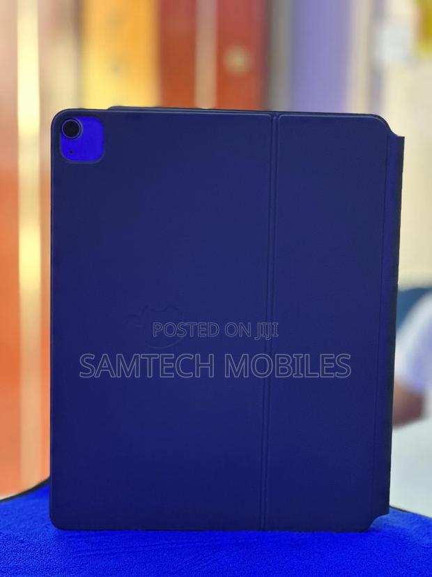 New Apple iPad Air 256 GB Gray - thumbnail 2