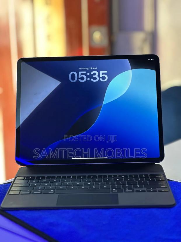 New Apple iPad Air 256 GB Gray - thumbnail 3