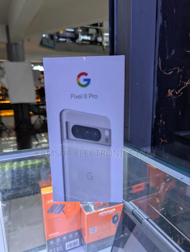 Google Pixel 8 Pro 256 GB Silver - main view